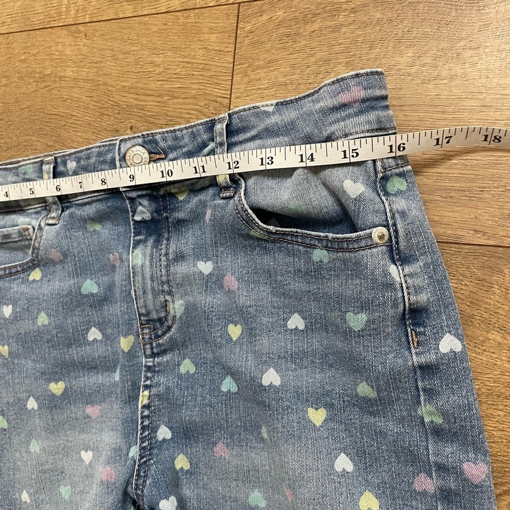 Cat & Jack Blue Heart Print Jean Shorts - Picture 9 of 14
